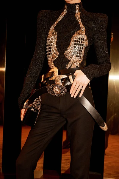 Look 64